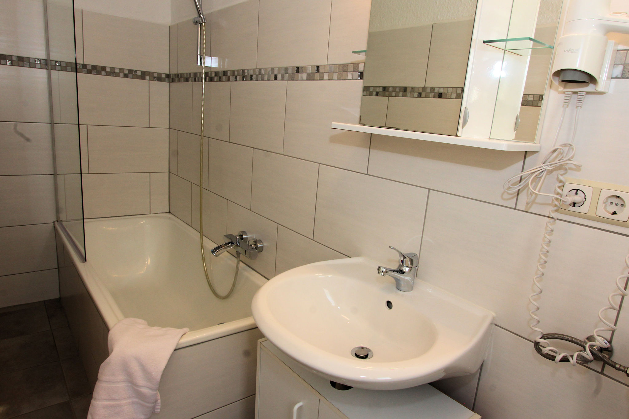 Apartment mit Terrasse